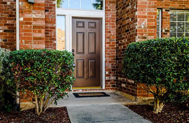 405 Shadywood Drive Gallery 3