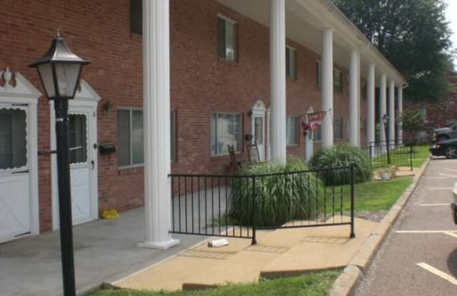 401 Tracy Loop photos photos