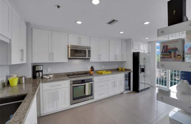 4108 W Palm Aire Dr photos photos