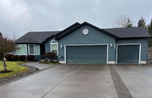 Beautiful Ranch Style Home! - 2002 Northeast 153rd Avenue, Vancouver, WA 98684