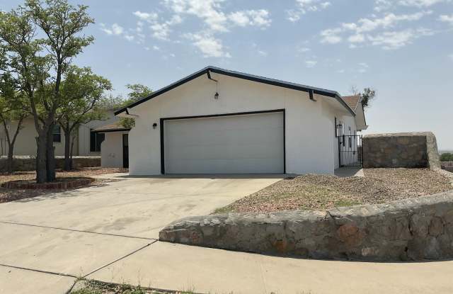 335 FLYNN Drive photos photos