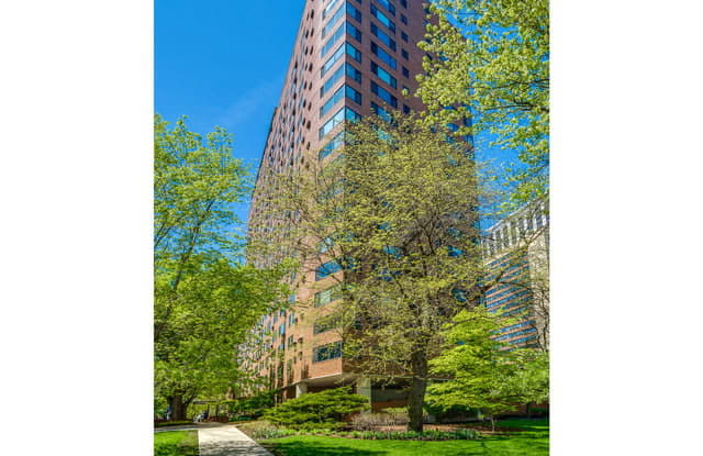 3100 North Lake Shore Drive - 3100 North Lake Shore Drive, Chicago, IL 60657