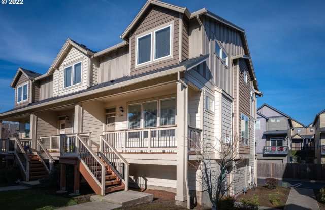 4 Bedroom Home near Orenco Station!! photos photos