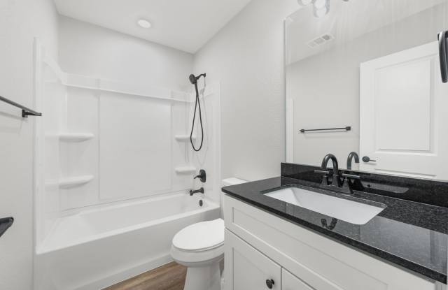 Brand New, Modern, and Ready for You in Temple, TX! Gallery 4