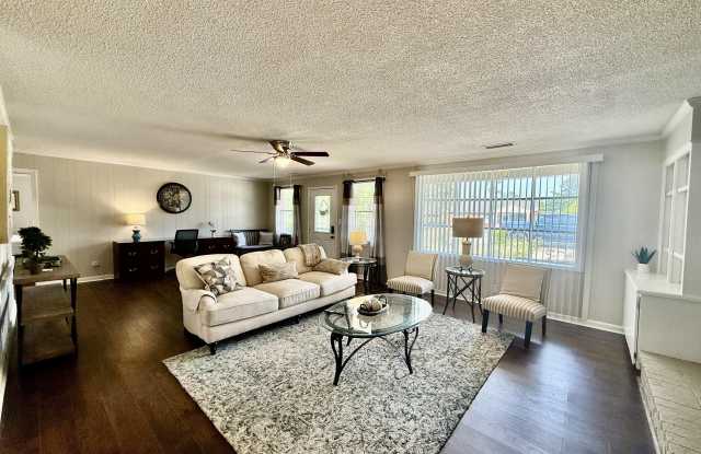 2514 Elderberry Drive Gallery 3