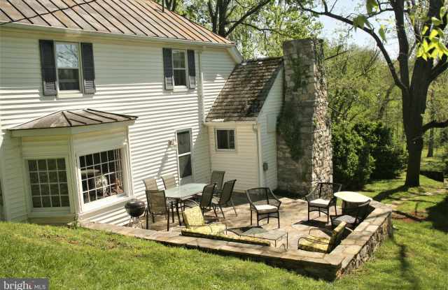 141 SHAN HILL LANE Gallery 3