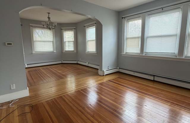 127 Whitford Ave Gallery 2