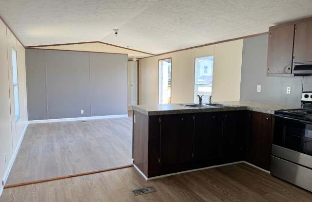 580 Banjo Way Gallery 2