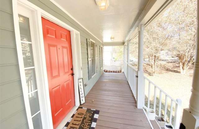261 Swan Dr Gallery 3