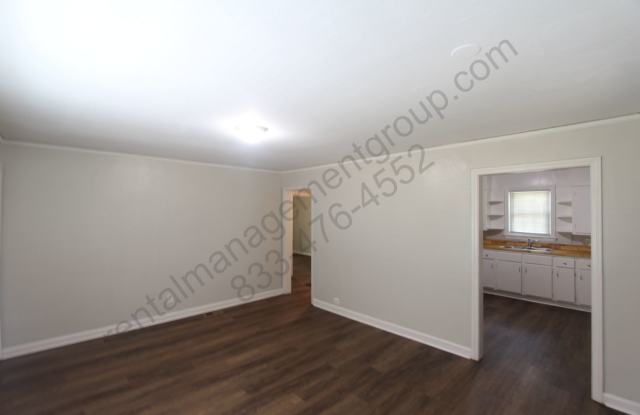 New On The Market with Fresh Updates!! Gallery 3