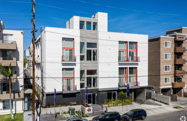 1039 S. Hobart Blvd photos photos