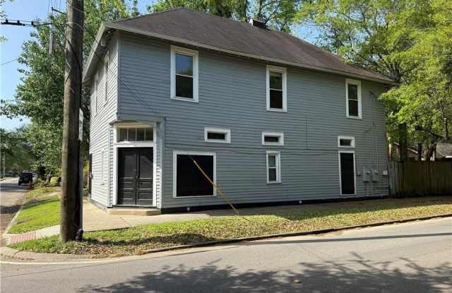 63 Georgia Avenue N photos photos