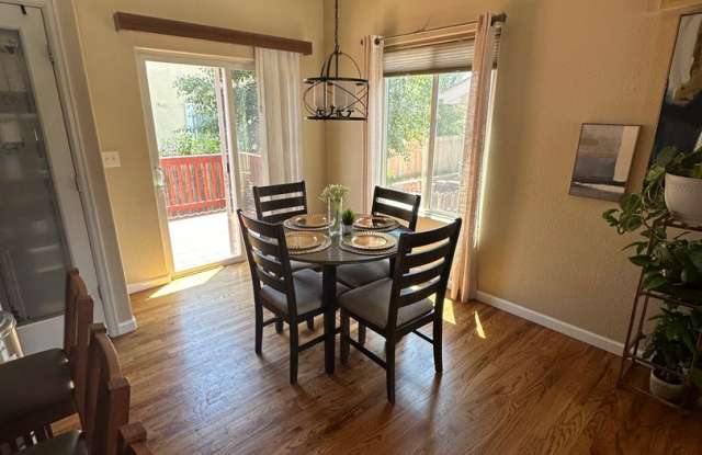 Pristine 3 bed 3 Bath Home In Meridian Ranch Gallery 4