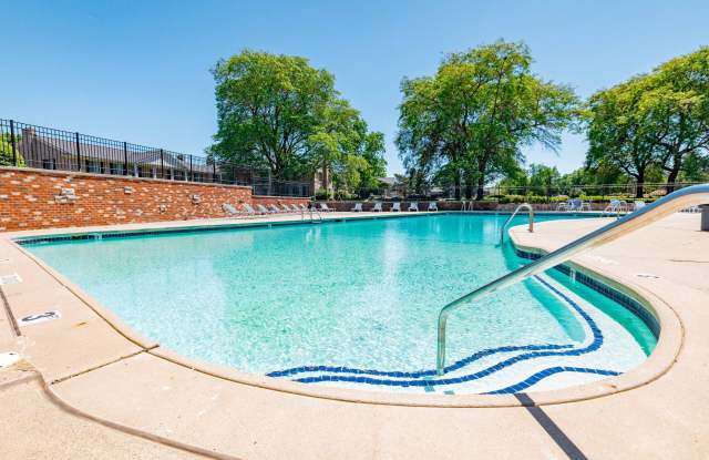 Knollwood Village photos photos