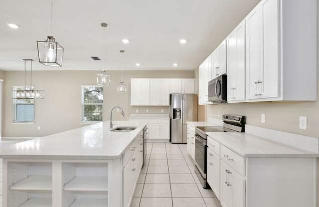 25449 Pine Valley Drive Gallery 3