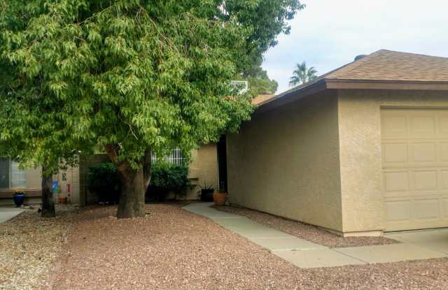 3618 W BEHREND Drive Gallery 3