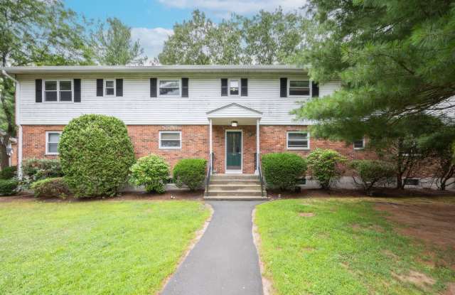 486 Oak Avenue photos photos