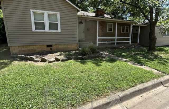 1717 S Walnut St - 1717 South Walnut Street, Pittsburg, KS 66762