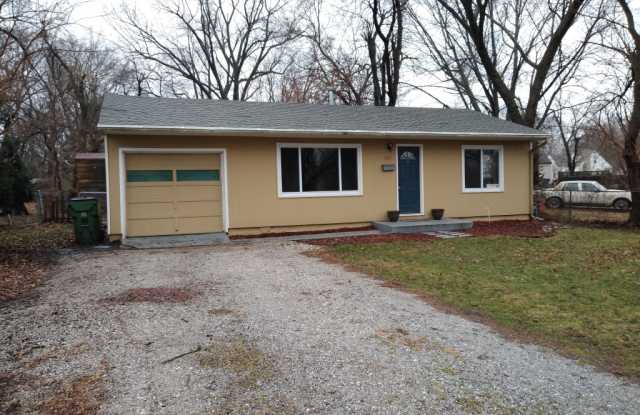 9105 E 67th Terrace - 9105 East 67th Terrace, Raytown, MO 64133
