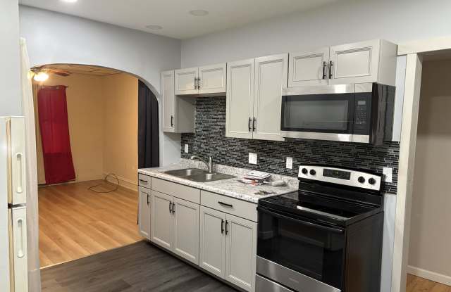 337 E Norwegian St photos photos