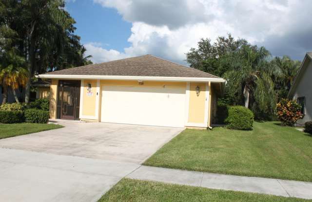 1518 Primrose Lane photos photos