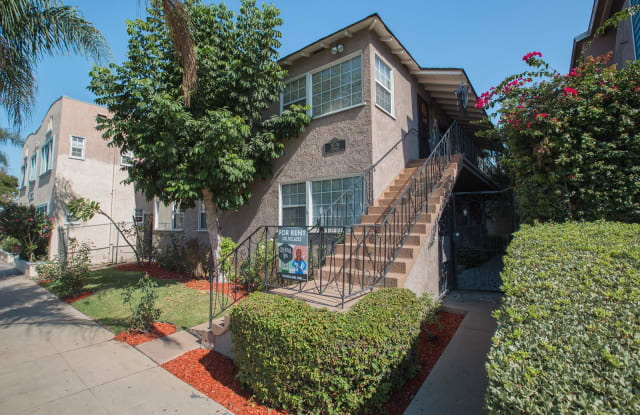 1036 CORONADO AVE APT 1 - 1036 Coronado Avenue, Long Beach, CA 90804
