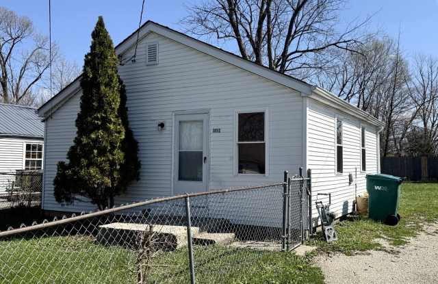 1504 S Ottawa Street photos photos