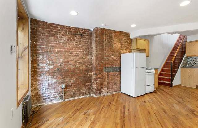 120 Orchard St. Gallery 4