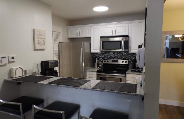 11903 w 58th ter unit H Gallery 2