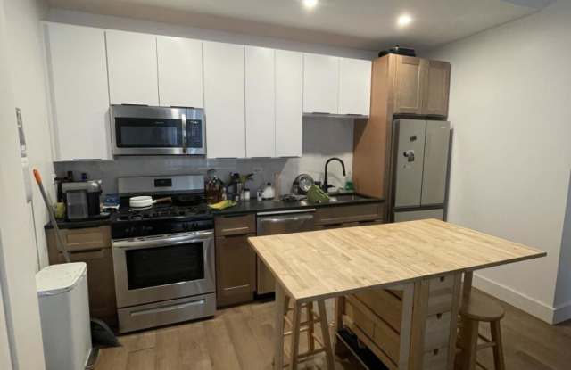 1456 North Kedzie Ave. photos photos