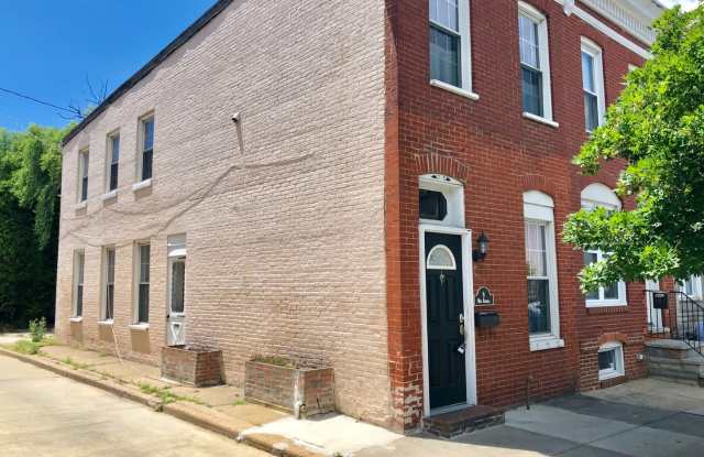 2 Bedroom EOG Townhome in Federal Hill W/ Parking - 9 West Randall Street, Baltimore, MD 21230