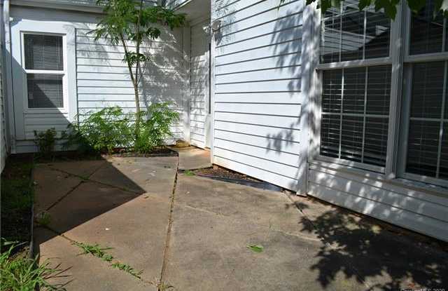 7151 Stonington Lane Gallery 2