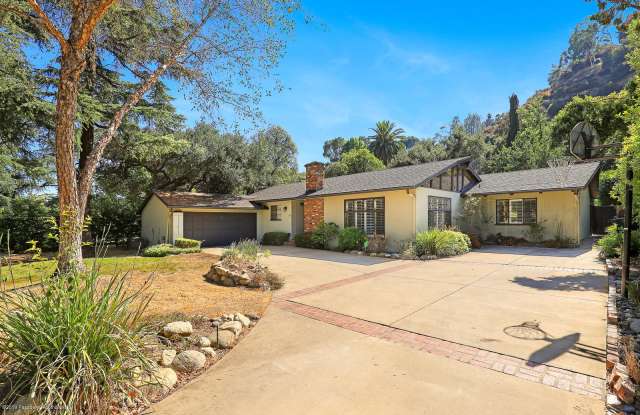 389 Linda Vista Avenue Gallery 3