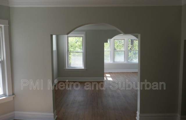 4053 North Long Avenue Gallery 4