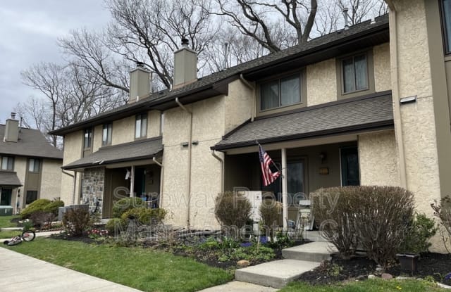 245 Hampshire Dr - 245 Hampshire Drive, Princeton Meadows, NJ 08536
