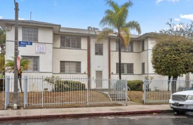 4073 West Blvd photos photos