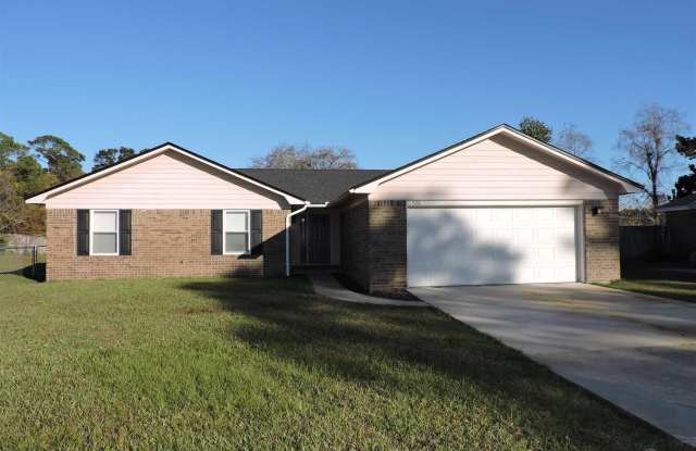 526 Briarwood Dr photos photos