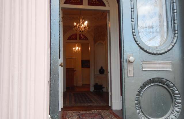 107 Bull Street - 1 Gallery 2