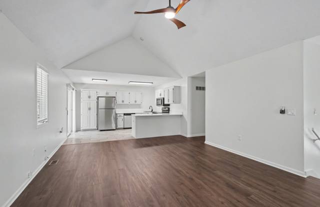 3410 Augusta Dr. Gallery 4