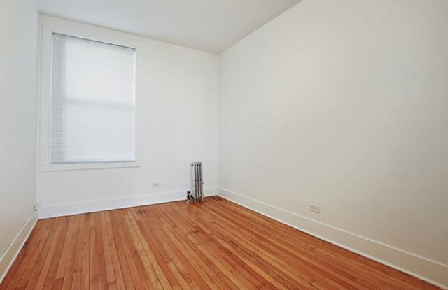 7057 Princeton Englewood Apartments Gallery 4