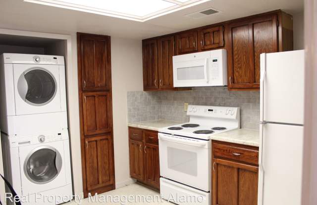 14122 Churchill Estates #1602 Gallery 2