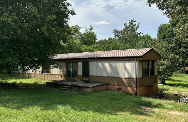 2686 Mission Road - 2686 Mission Road, Sawmills, NC 28638