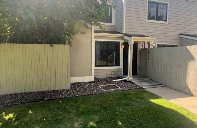 Charming Arvada Townhome with Private Patio & Modern Amenities Gallery 3