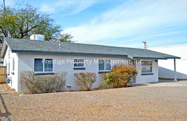 This 4/2 East Side Charmer Wont Last Long! photos photos