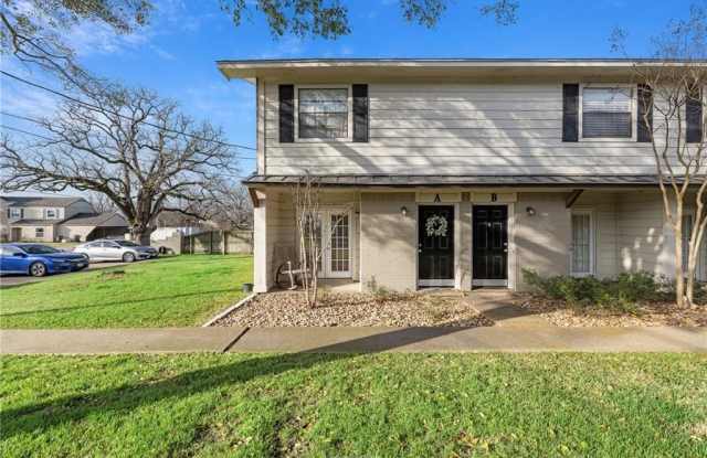 1400 Summit Street unit: A photos photos