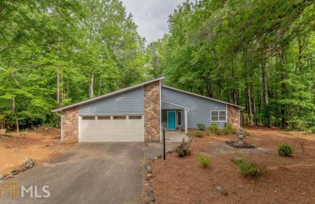 180 Crabtree Drive W - 180 Crabtree Drive, Roswell, GA 30076