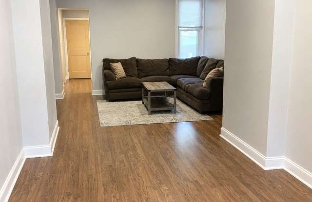 2981 Mercer Street photos photos