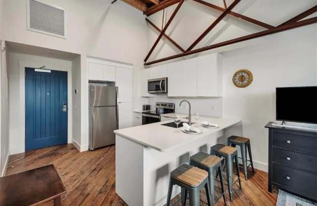 207 Gloucester Street photos photos