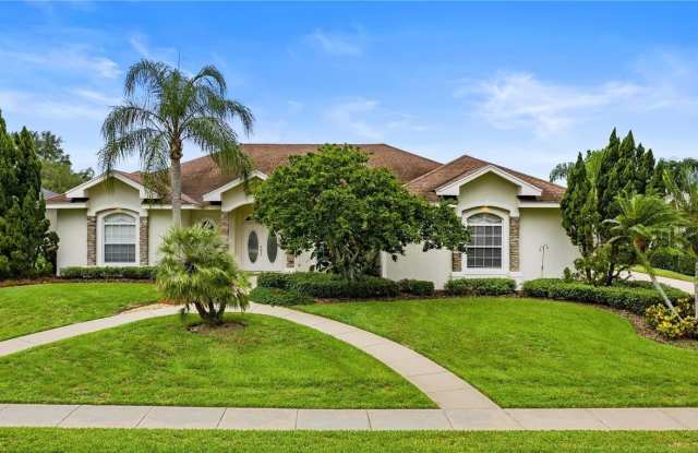 975 OSPREY LANDING DRIVE - 975 Osprey Landing Drive, Polk County, FL 33813