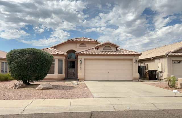 Charming and bright 3 bedroom, 2 bath home in Peoria! photos photos